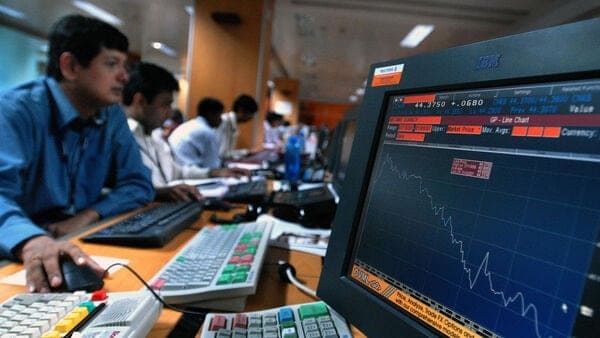 Foreign investors pile $11 billion into Indian markets in nine months